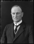 Richard Warren NPG x120930