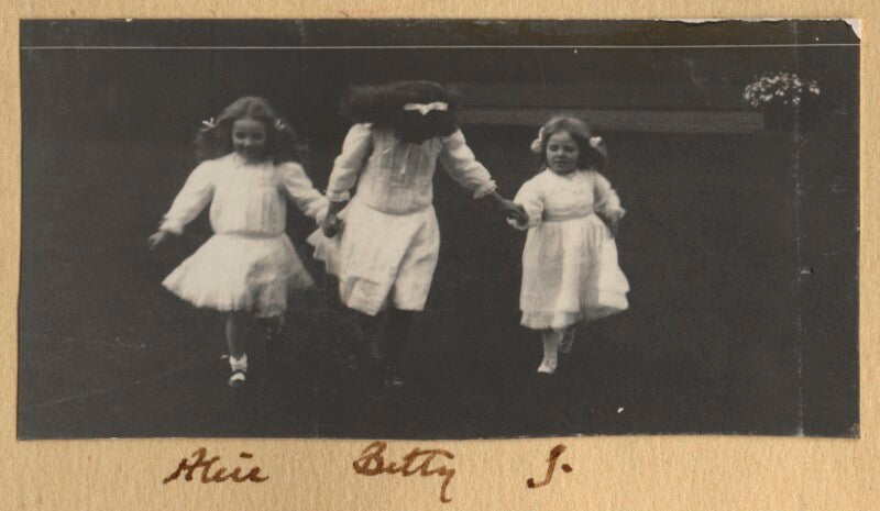 Alice watt (née cavendish bentinck); elizabeth wethered (née cavendish bentinck); julian vinogradoff (née morrell) npg ax140152