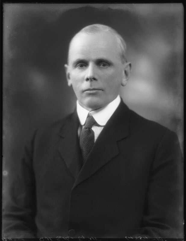 Sir george masterman gillett npg x123032