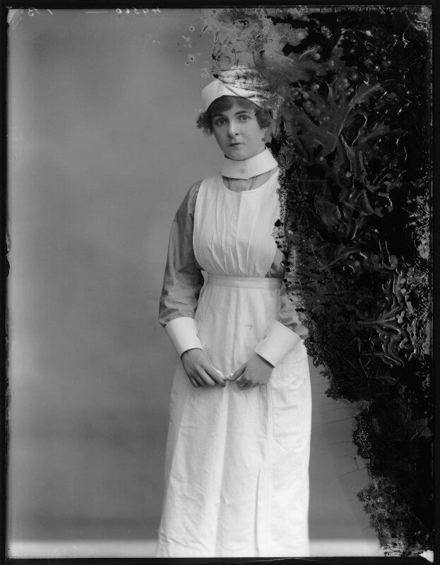 Flora le breton npg x103093