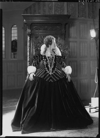 Flora Robson as Queen Elizabeth in 'Fire over England' NPG x24790
