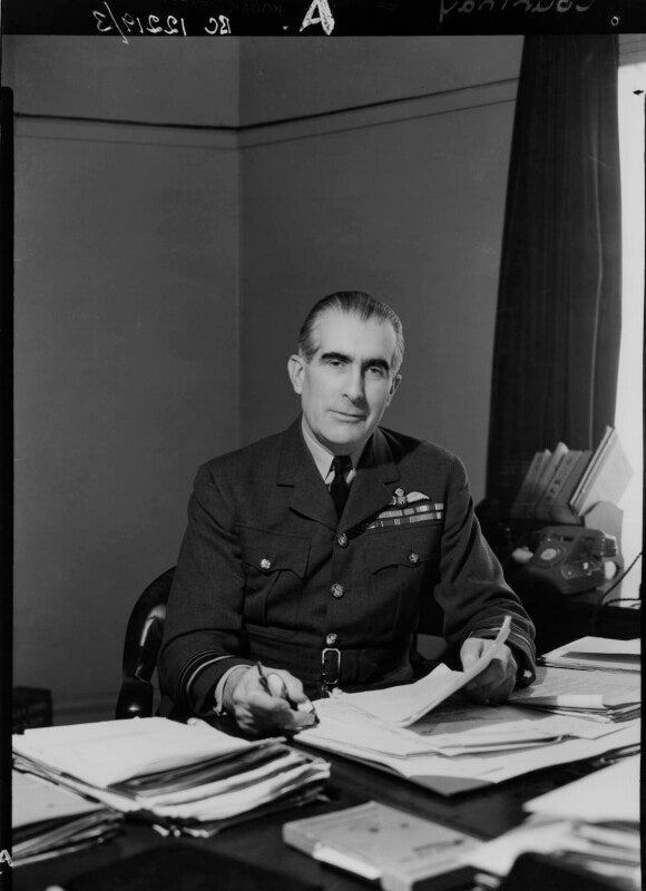 Sir christopher lloyd courtney npg x11058