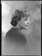 Noel Streatfeild NPG x70715