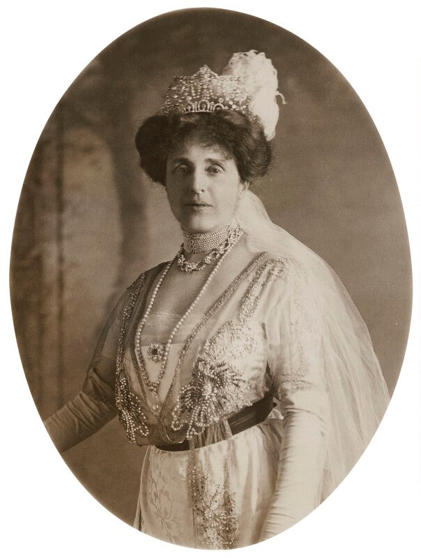 Lady muriel henrietta constance (née hay), princess münster of derneburg npg x83603