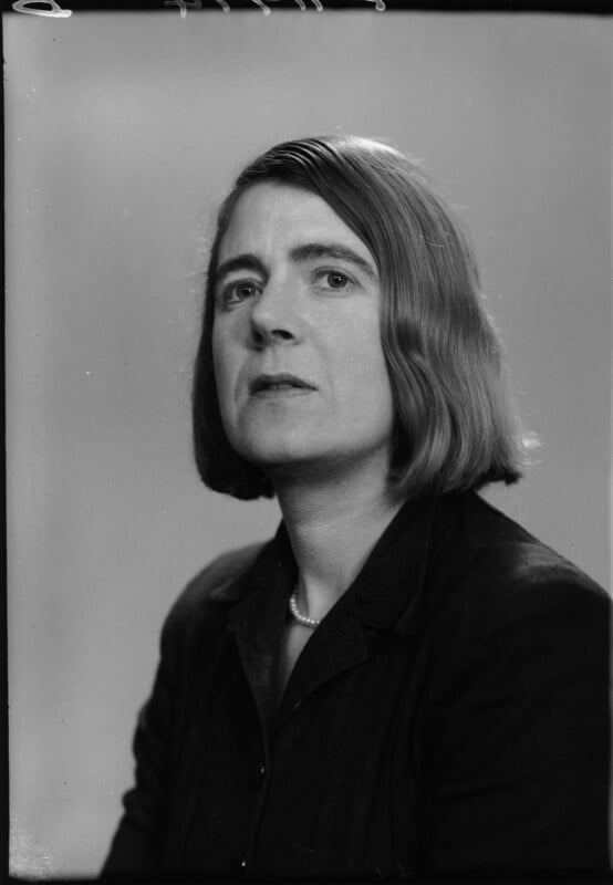 Patience mcelwee npg x99085