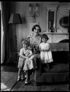 Hon. Mrs Hamilton-Russell and children NPG x151327