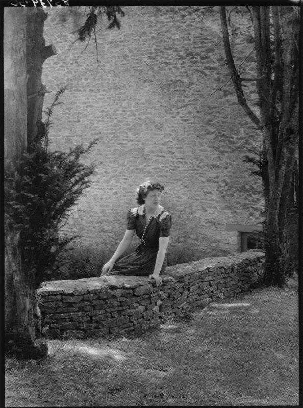 Alice caroline helen (née buchan), lady fairfax lucy npg x156395