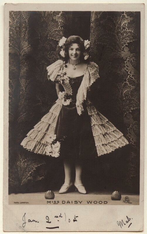 Daisy wood npg ax160077