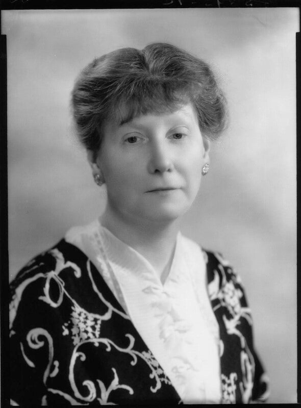Marjorie bowen (mrs gabrielle margaret vere long) npg x27019