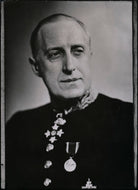 Sir Thomas Robert Gardiner NPG x89339