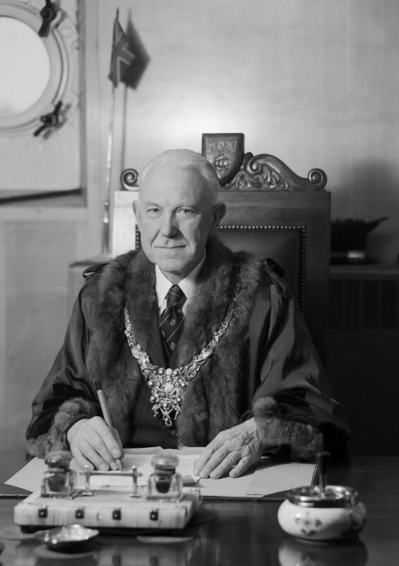 Clifford st george glasson npg x191212