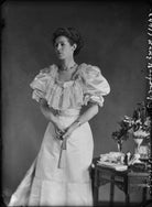 Katherine Gordon, Baroness Balfour of Burleigh NPG x7174