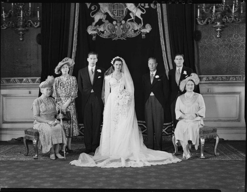 George lascelles, 7th earl of harewood with his wife, marion, mary, princess royal, king george vi, hon. gerard lascelles and queen elizabeth, the queen mother npg x97322