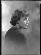 Noel Streatfeild NPG x70715