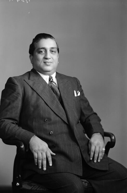 Sir pratapsinha gaekwar sena khas khel shamsher bahadur, maharaja of baroda npg x97829