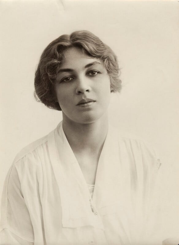 Gladys tree npg x83059