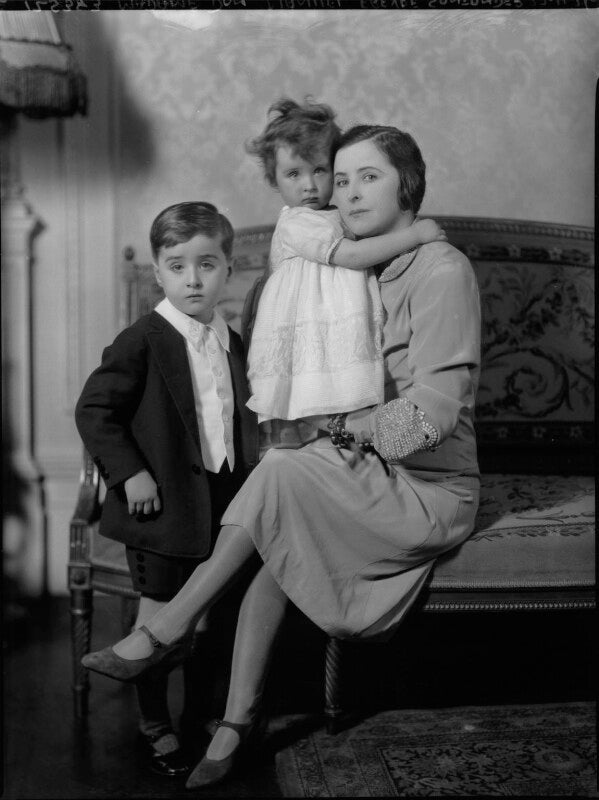 Francisco de freyr toner; margarita de freyr toner; elizabeth dolores toner de freyre y santander npg x69176