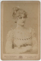 Mary Anderson (Mrs de Navarro) as Pauline in 'The Lady of Lyons' NPG x22236