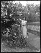 Madge Saunders NPG x101033