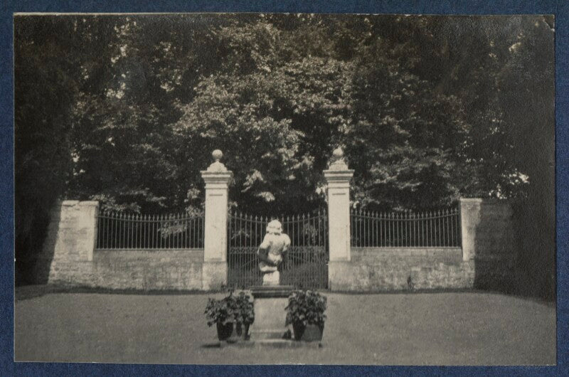 'front gates' (garsington manor) npg ax141706