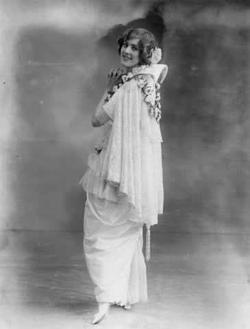 Dame (Esmerelda) Cicely Courtneidge NPG x19284
