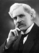 Ramsay MacDonald NPG x18817