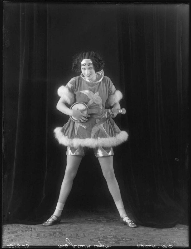 Juliette compton npg x37133