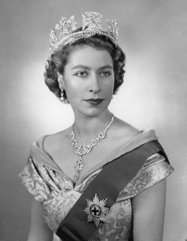 Queen elizabeth ii npg x34833