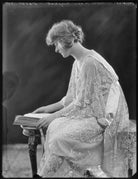 Moya Nugent NPG x101271