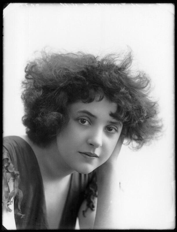 L. shelly npg x104136