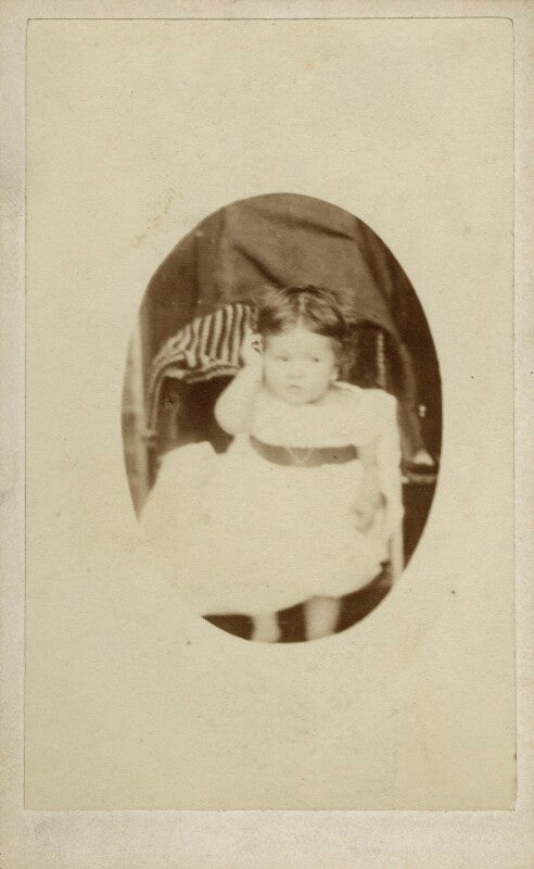 Unknown girl npg ax128328