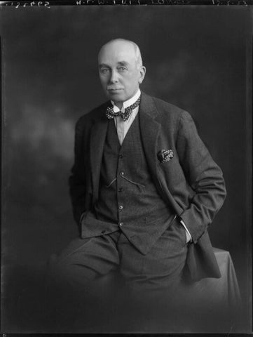 Herbert Leslie Melville Tritton NPG x49566