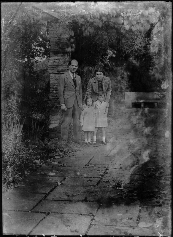 Alec waugh; veronica keeling (née waugh); andrew alexander waugh; joan waugh (née chirnside) npg x37310