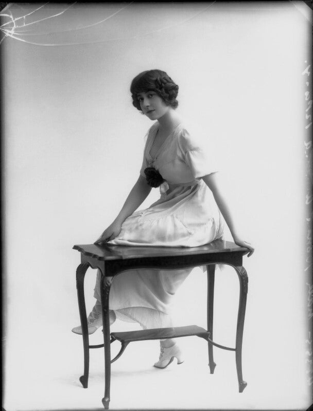 Yvonne arnaud npg x32805