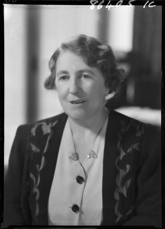 Bessie caroline grace (née whitehead), lady pound npg x156595