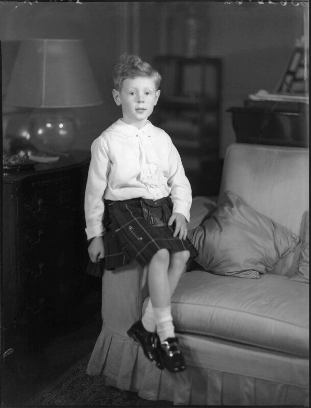 (cecil) robin douglas home npg x75285