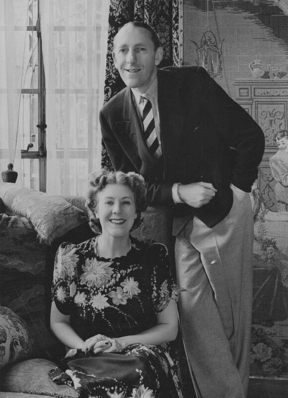 Dame (esmerelda) cicely courtneidge; jack hulbert npg x198463