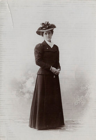 Alys Whitall Russell (née Pearsall Smith) NPG Ax160658