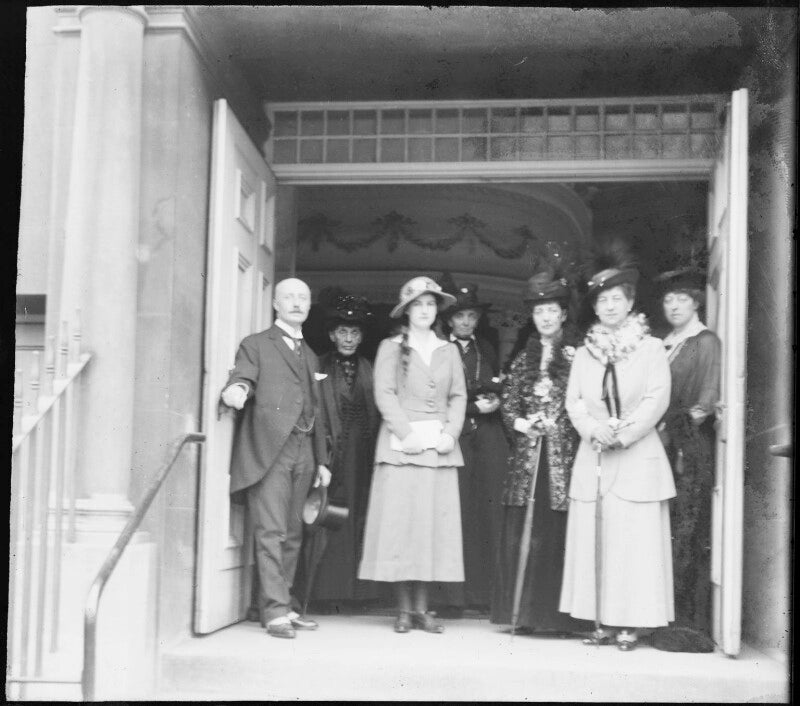 Princess victoria of wales with the hon. charlotte knollys, alexandra of denmark and others npg x309