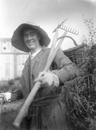 Pippa Strachey NPG x88553