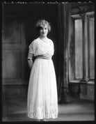 Gracie Sinclaire NPG x103539