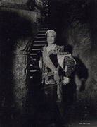 Laurence Olivier as Hamlet in 'Hamlet' NPG x137989