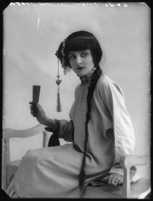 Sheila hayes as moy fah loy in 'the yellow jacket' npg x104214