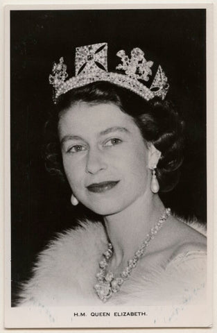 Queen Elizabeth II NPG x138886