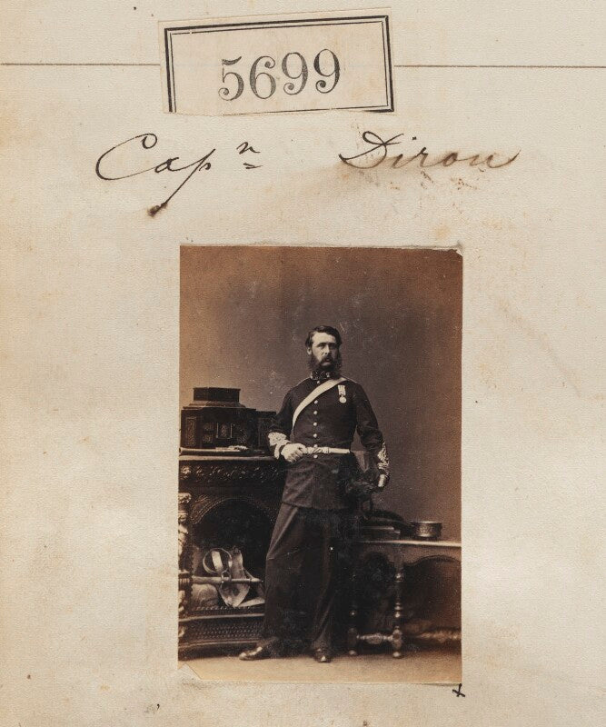 Captain dirom npg ax55654