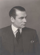 Laurence Olivier NPG x21956