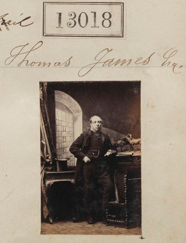 Thomas james npg ax62659