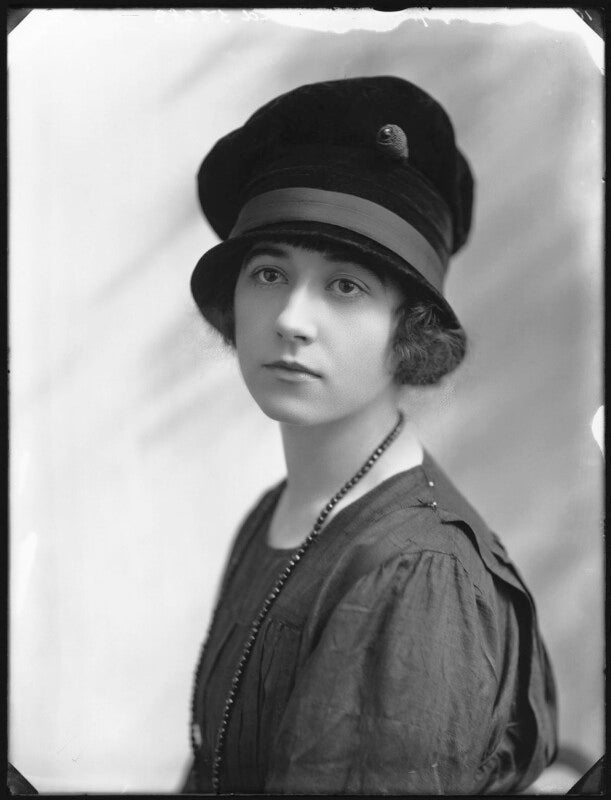 Yvonne arnaud npg x30235