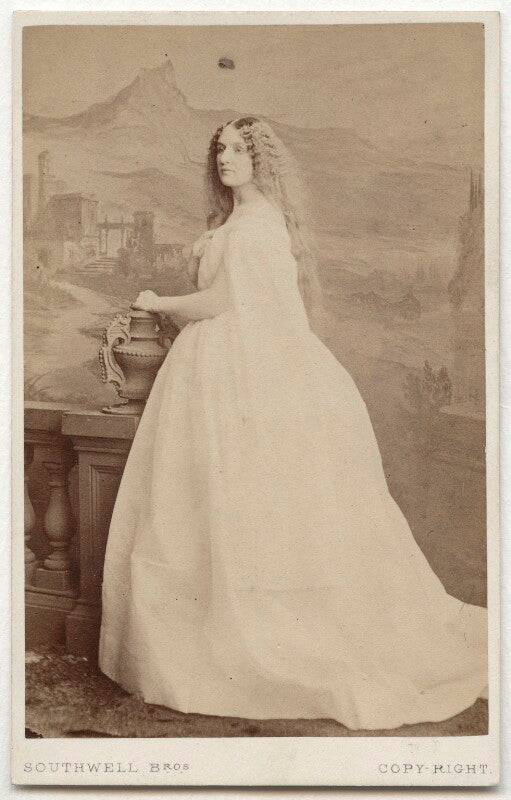 Amy sheridan npg x22567