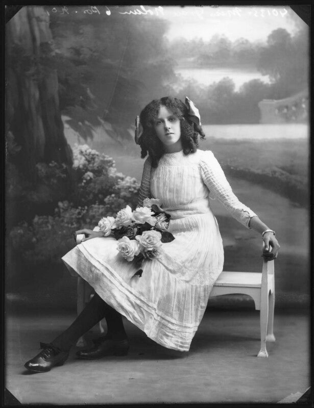 Grace nolan npg x103279